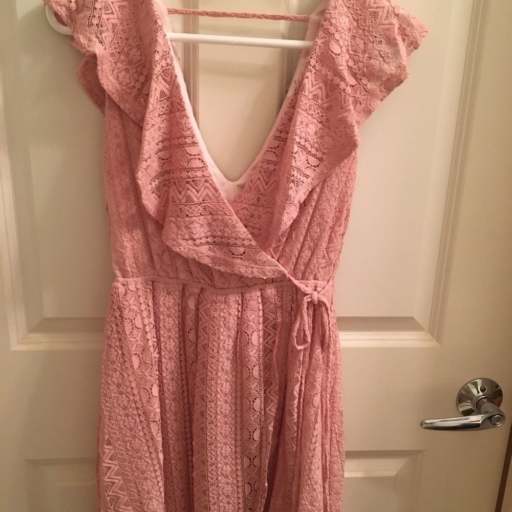 Sale! Beautiful Blush, Lace Midi Dress - Picture 7 of 7
